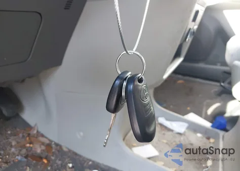 2019 Toyota Sienna Le from USA, damaged, VIN 5TDKZ3DC6KS979141